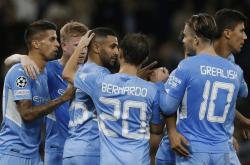  莱比锡四强战爆冷北京首钢，布伦森砍下5记关键球，全场沸腾